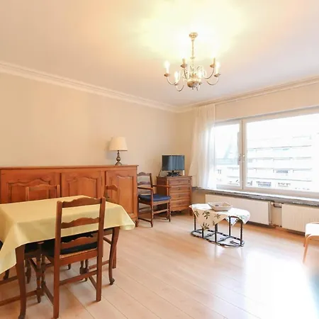 Apartment On The Beach With Free Parking Apartment *