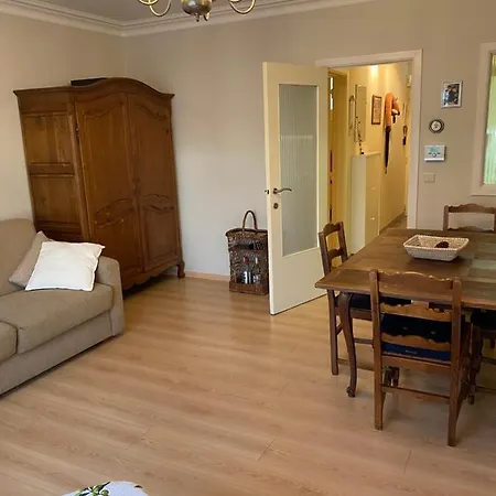 Apartment On The Beach With Free Parking Apartment *